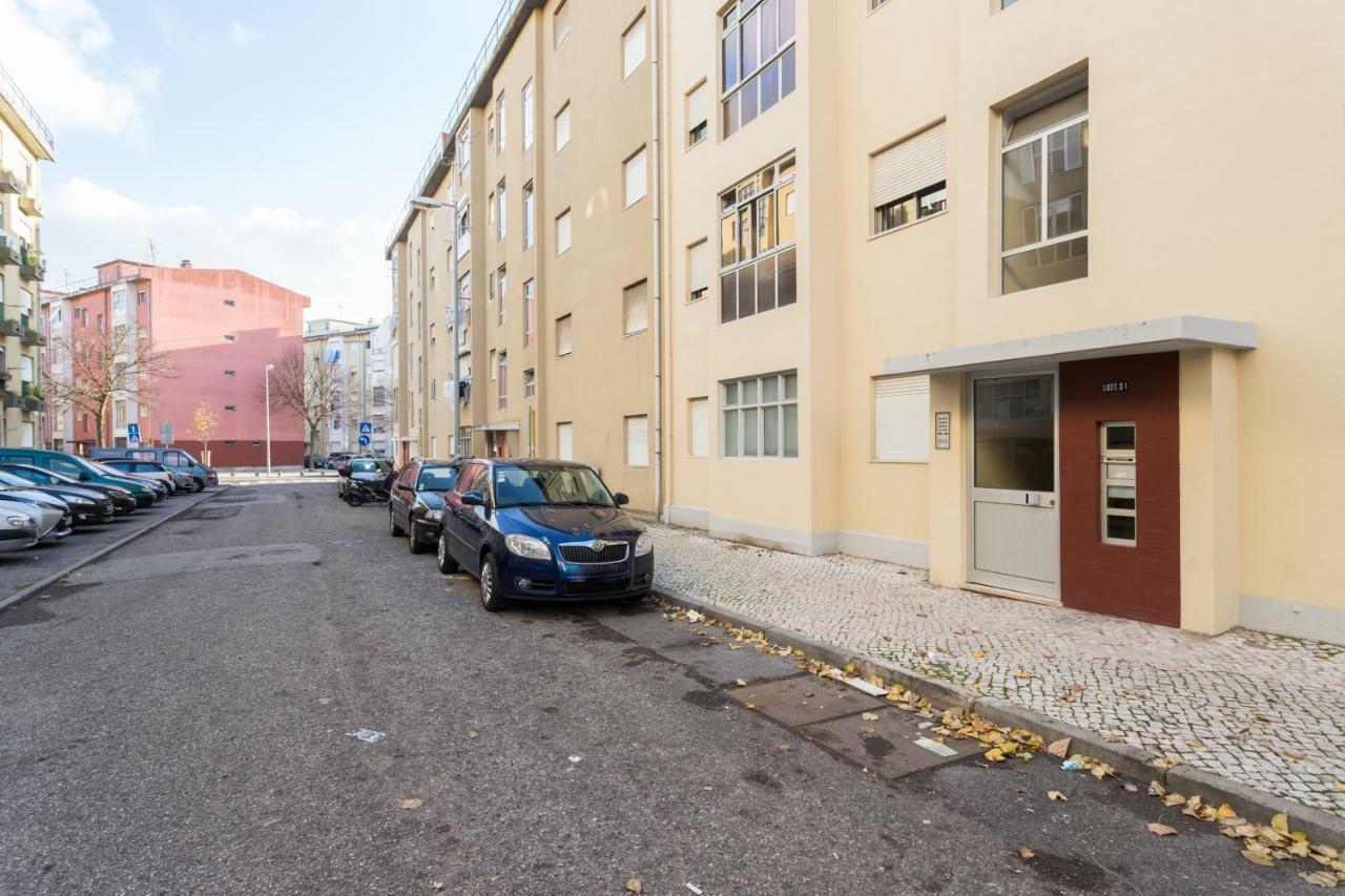 Flh Charming Flat Near Lisbon Zoo Apartman Kültér fotó